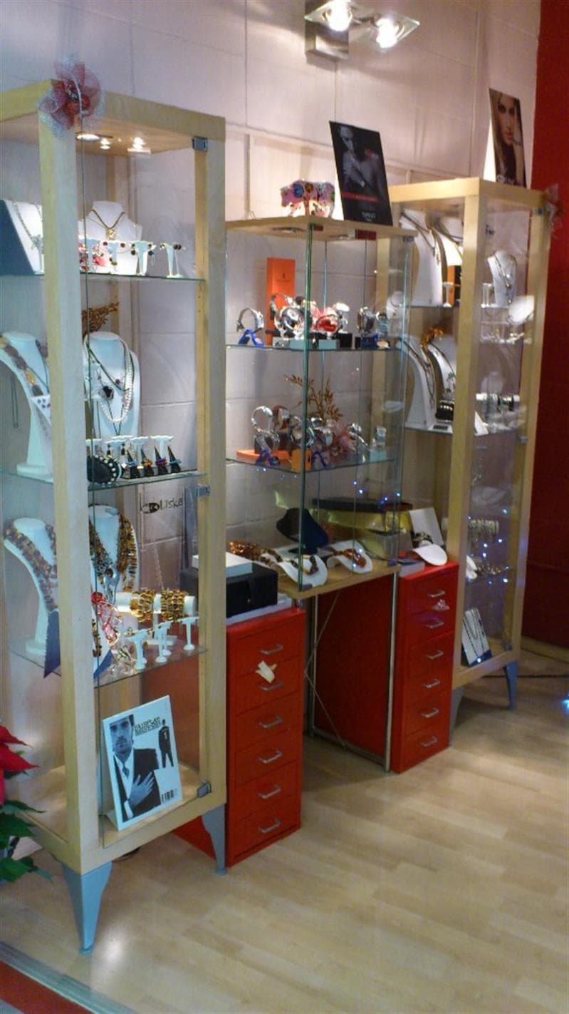 Bijouterie horlogerie R. Valle