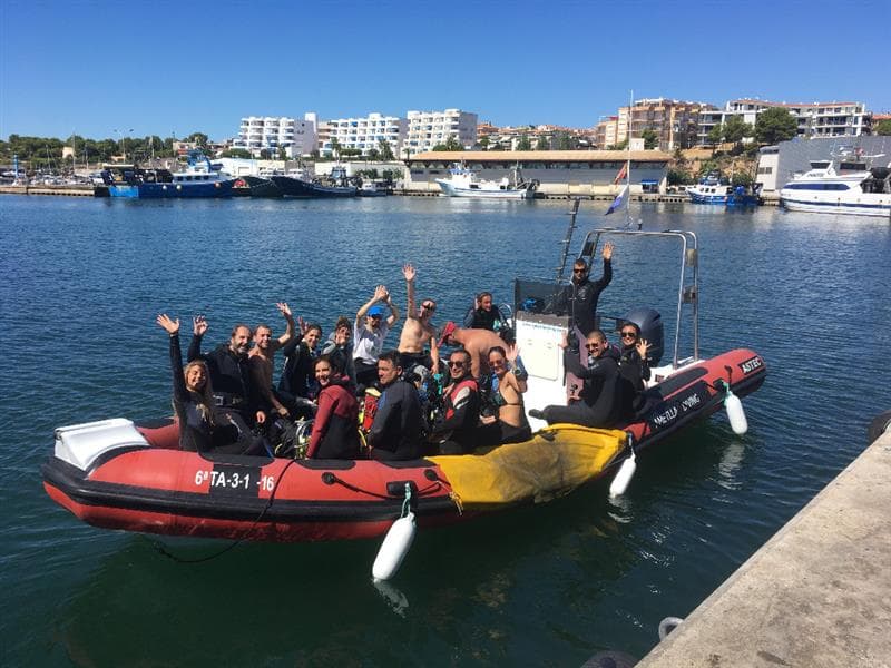 Diving excursion or outing - Ametlla Diving (Authorised PADI diving centre #24626)