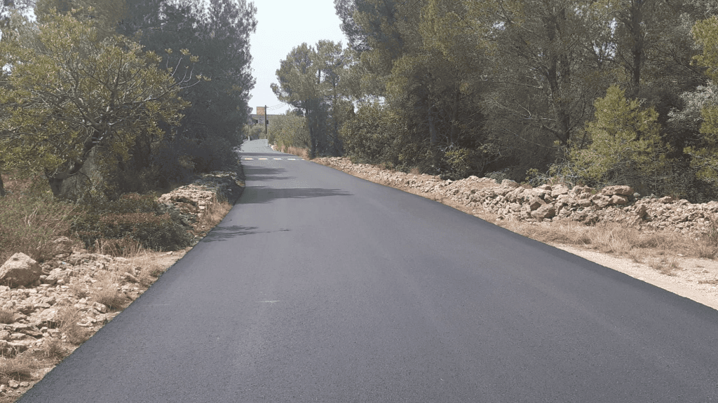 Finalitza una primera fase de l’actuació de la carretera de Tres Cales