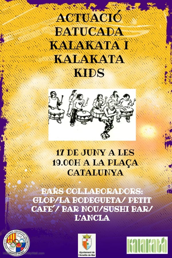Performance Batucada Kalakata and Kalakata kids.