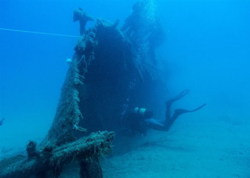 Diving in sunken ships - Ametlla Diving
